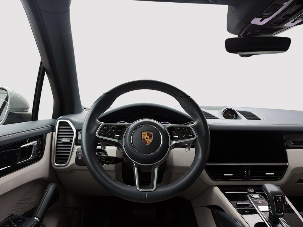 2022 Porsche Cayenne in Laval, Quebec - 15 - w1024h768px