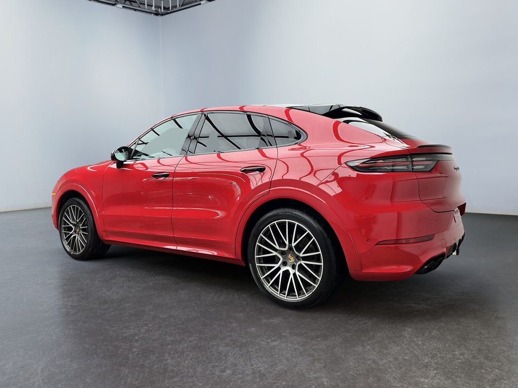 Porsche Cayenne  2022 à Laval, Québec - 3 - w1024h768px
