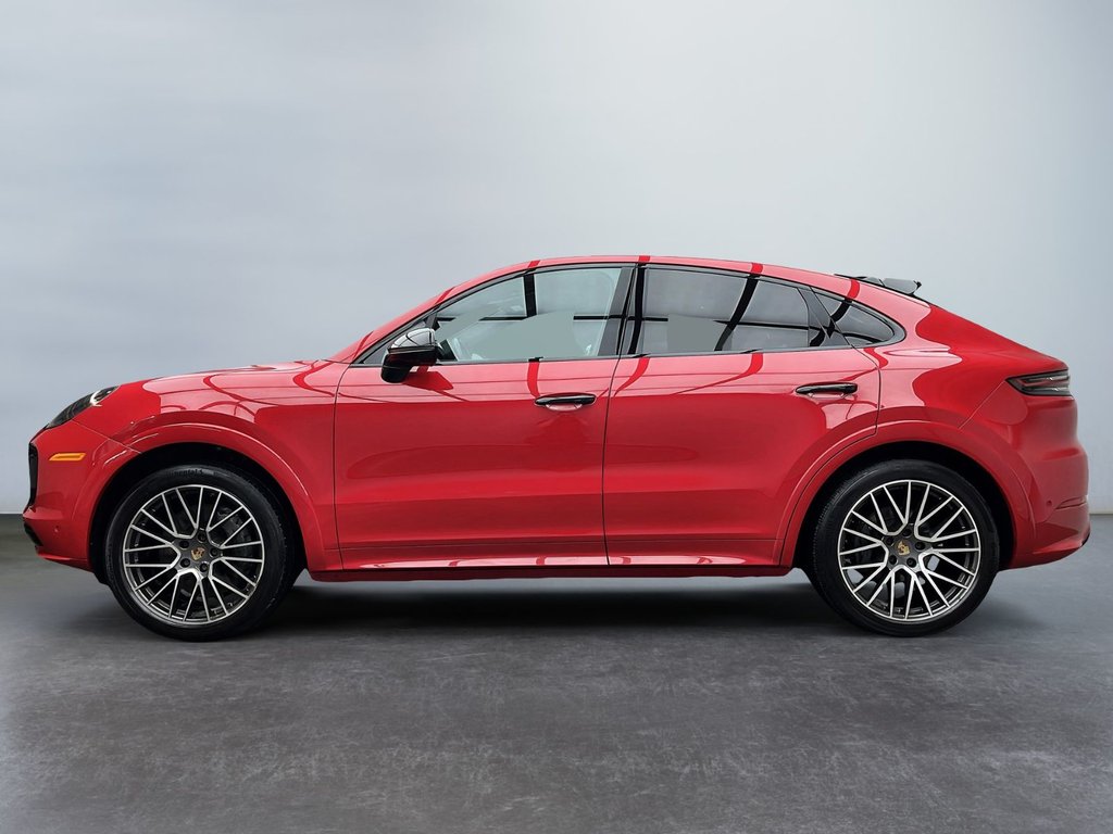 Porsche Cayenne  2022 à Laval, Québec - 2 - w1024h768px