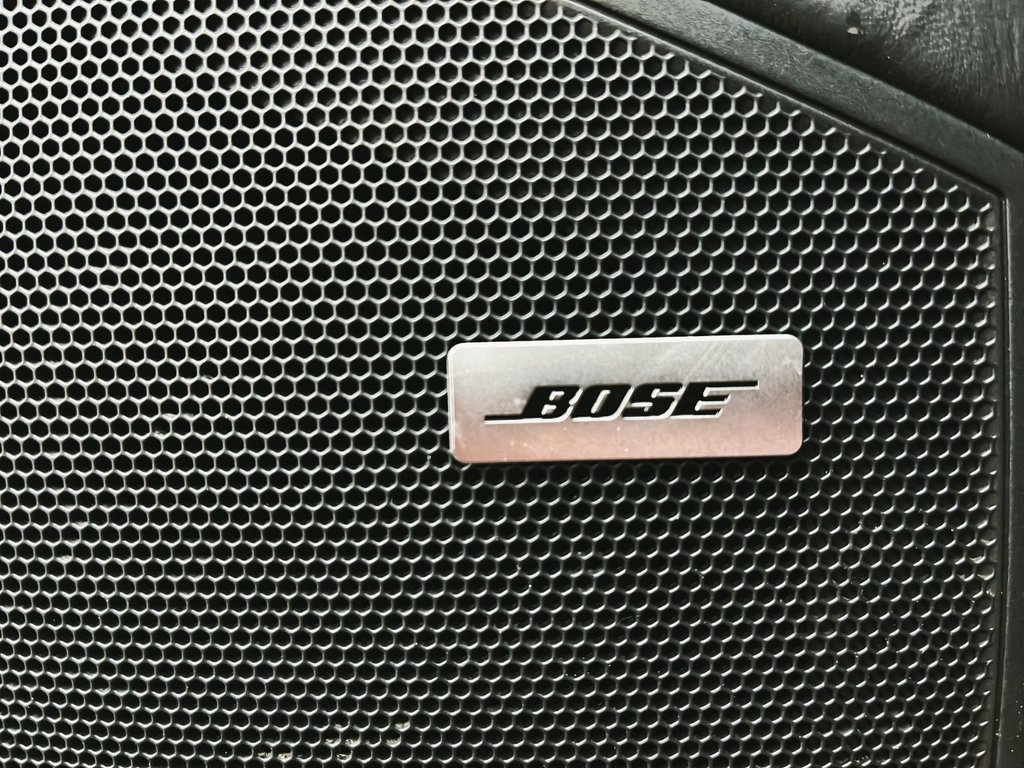 Porsche Cayenne  2022 à Laval, Québec - 32 - w1024h768px