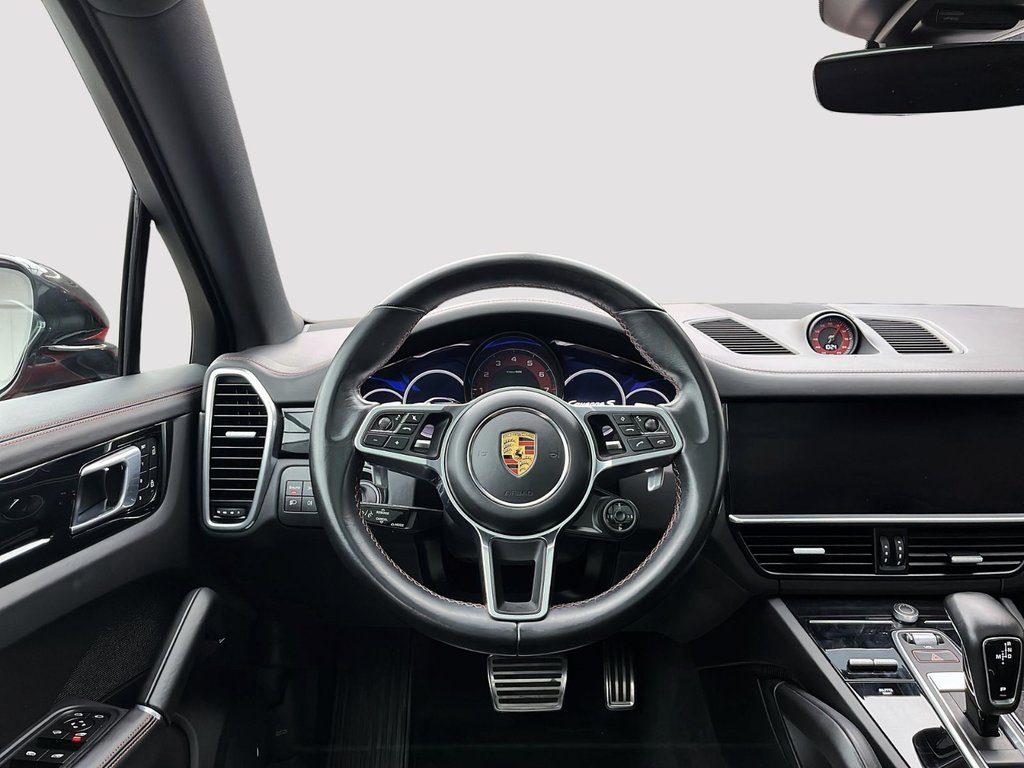 Porsche Cayenne  2022 à Laval, Québec - 14 - w1024h768px