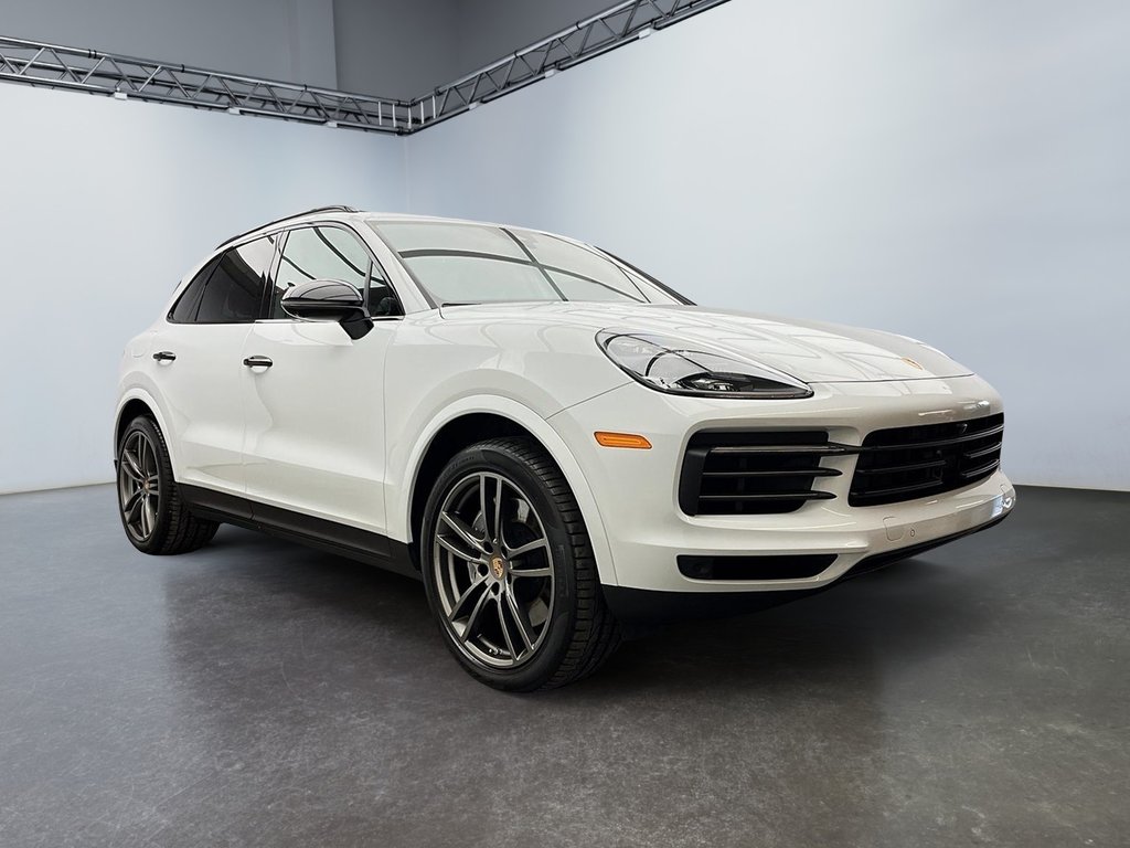 2023  Cayenne Platinum Edition AWD in Laval, Quebec - 5 - w1024h768px