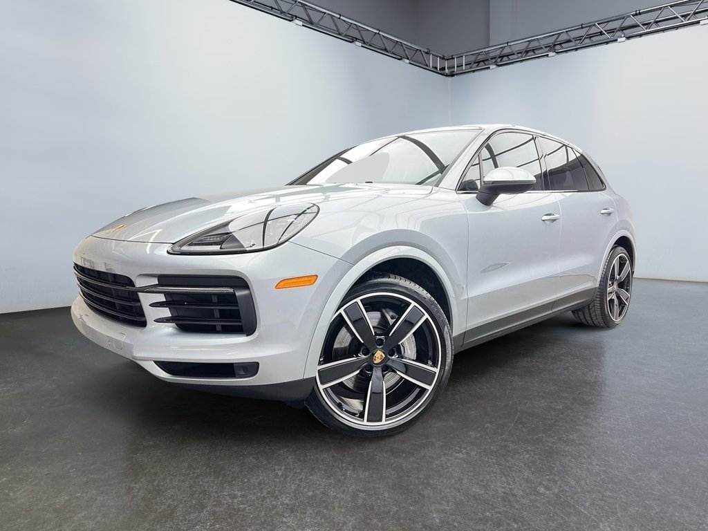 Cayenne Premium Package 2023 à Laval, Québec - 1 - w1024h768px