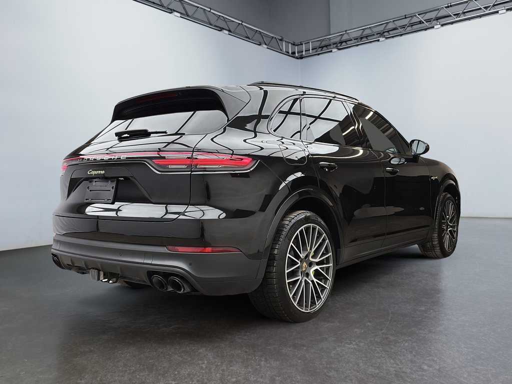 Porsche Cayenne E-Hybrid  Premium Package 2023 à Laval, Québec - 5 - w1024h768px