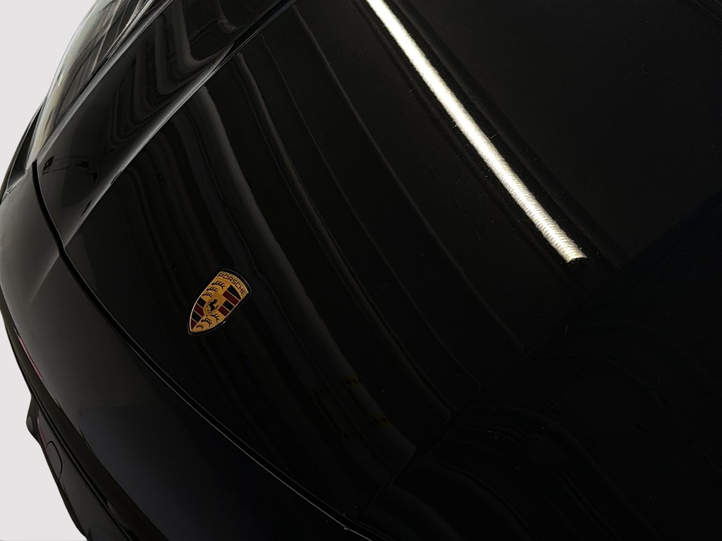 Porsche Cayenne Premium Package, 21 2023 à Laval, Québec - 7 - w1024h768px