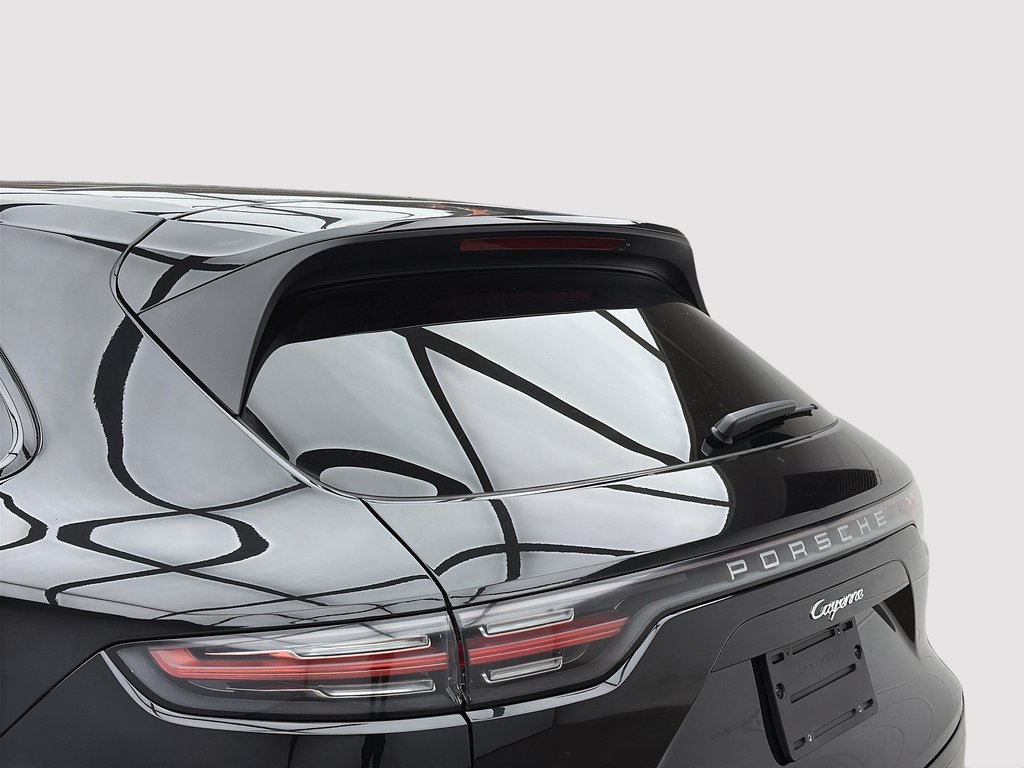 Porsche Cayenne Premium Package, 21 2023 à Laval, Québec - 10 - w1024h768px