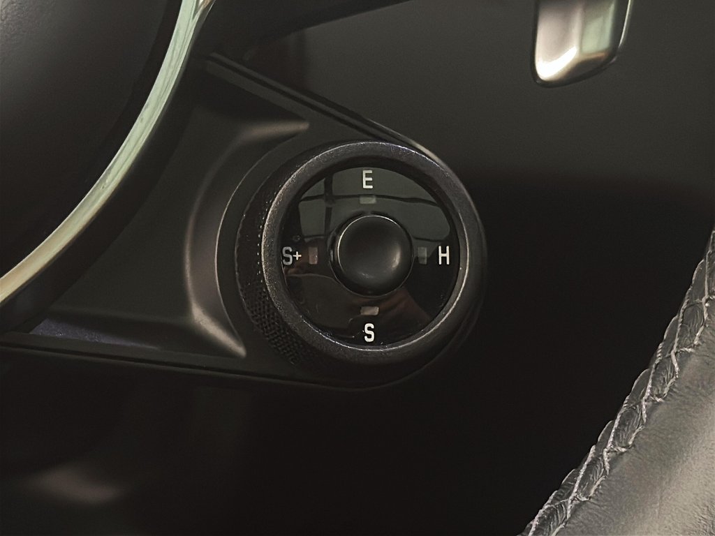 2023 Porsche Cayenne Platinum Edition E-Hybrid Coupe AWD in Laval, Quebec - 17 - w1024h768px