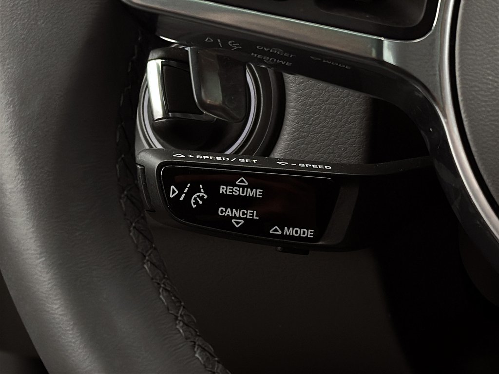 Porsche Cayenne Premium Package 2023 à Laval, Québec - 17 - w1024h768px