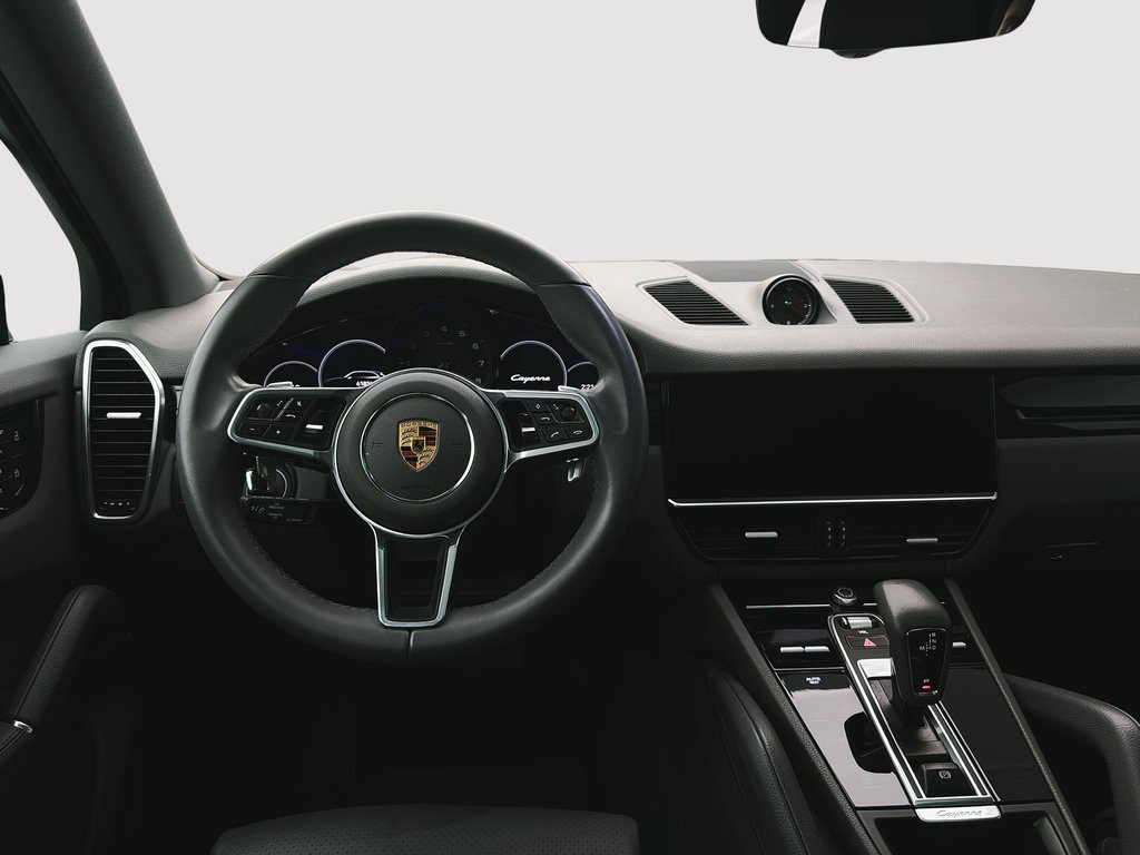 Porsche Cayenne Premium Package 2023 à Laval, Québec - 15 - w1024h768px