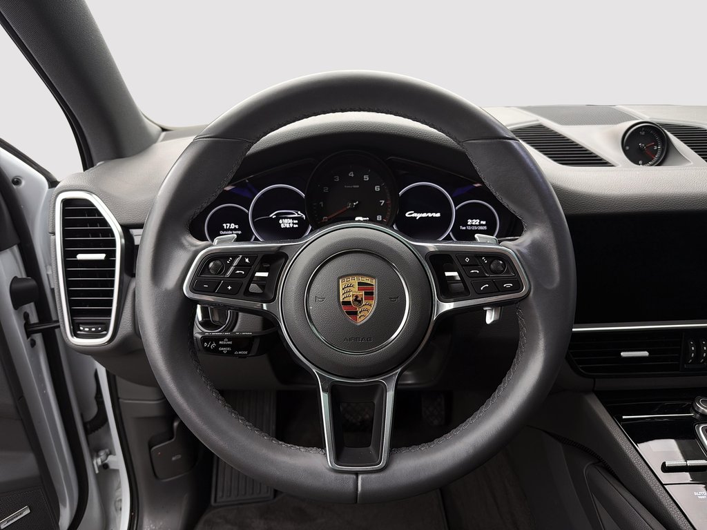 Porsche Cayenne Premium Package 2023 à Laval, Québec - 16 - w1024h768px