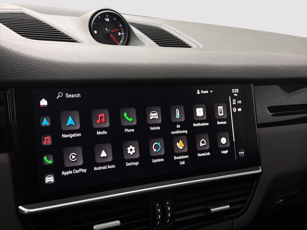 Porsche Cayenne Premium Package 2023 à Laval, Québec - 21 - w1024h768px