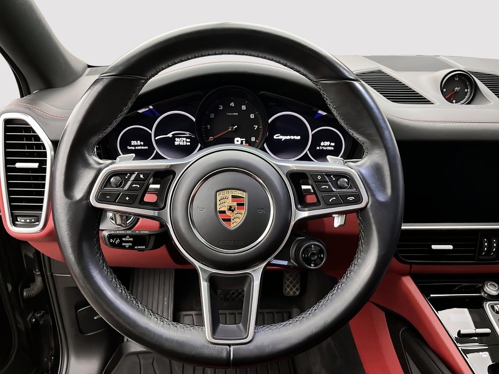 Porsche Cayenne  2023 à Laval, Québec - 15 - w1024h768px