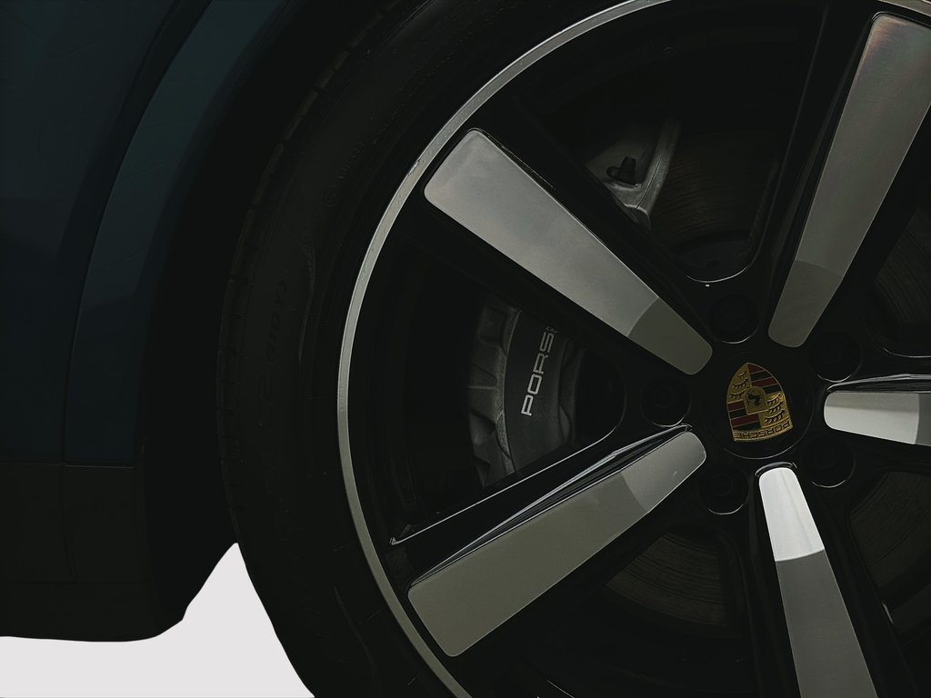 Porsche Cayenne Prem. pack plus, Sport Exhaust System 2024 à Laval, Québec - 10 - w1024h768px