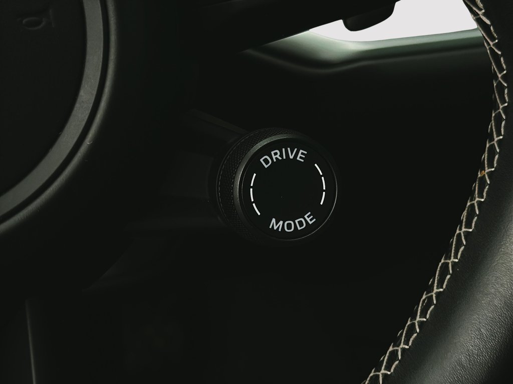 Porsche Cayenne Premium Package Plus 2024 à Laval, Québec - 17 - w1024h768px