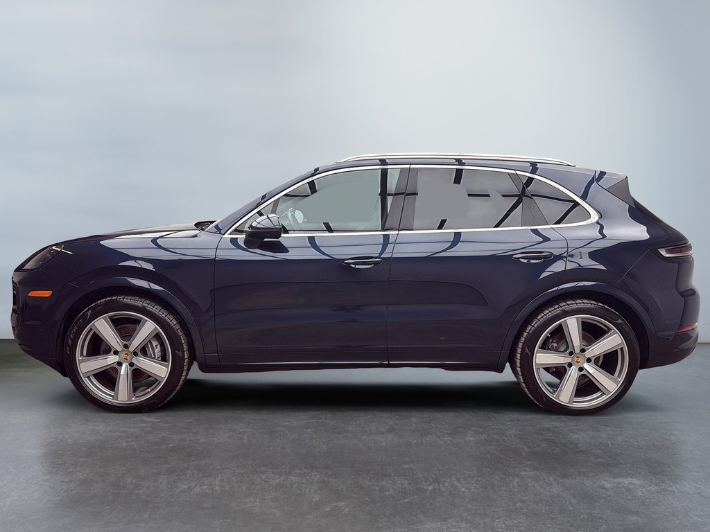 Porsche Cayenne Premium Package Plus 2024 à Laval, Québec - 2 - w1024h768px