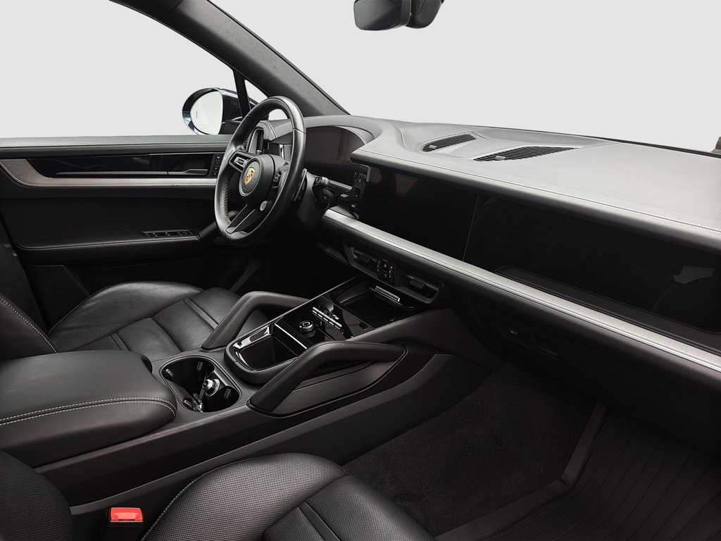 Porsche Cayenne Premium Package Plus 2024 à Laval, Québec - 26 - w1024h768px