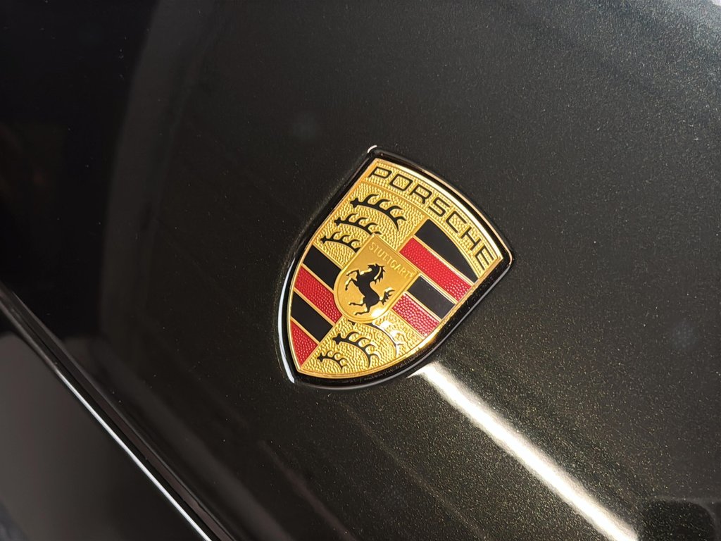 2024 Porsche Cayenne AWD in Laval, Quebec - 7 - w1024h768px