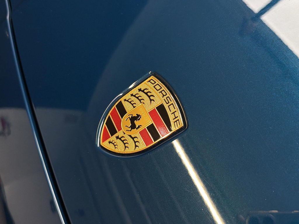 Porsche Cayenne AWD 2024 à Laval, Québec - 7 - w1024h768px