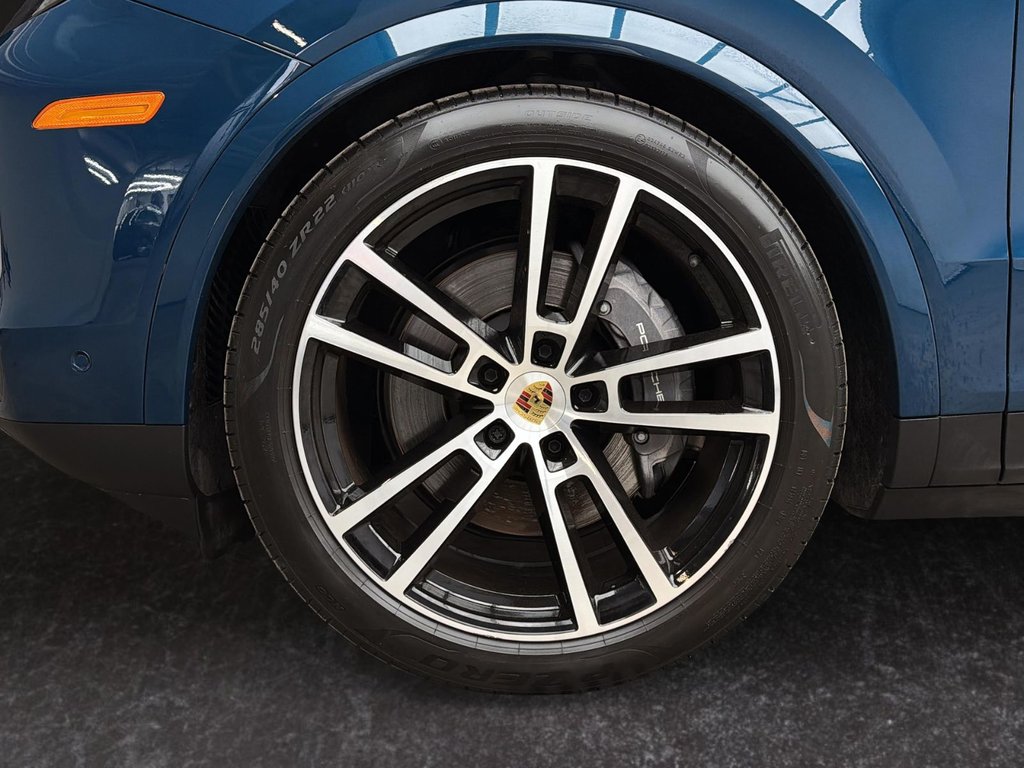 Porsche Cayenne AWD 2024 à Laval, Québec - 12 - w1024h768px