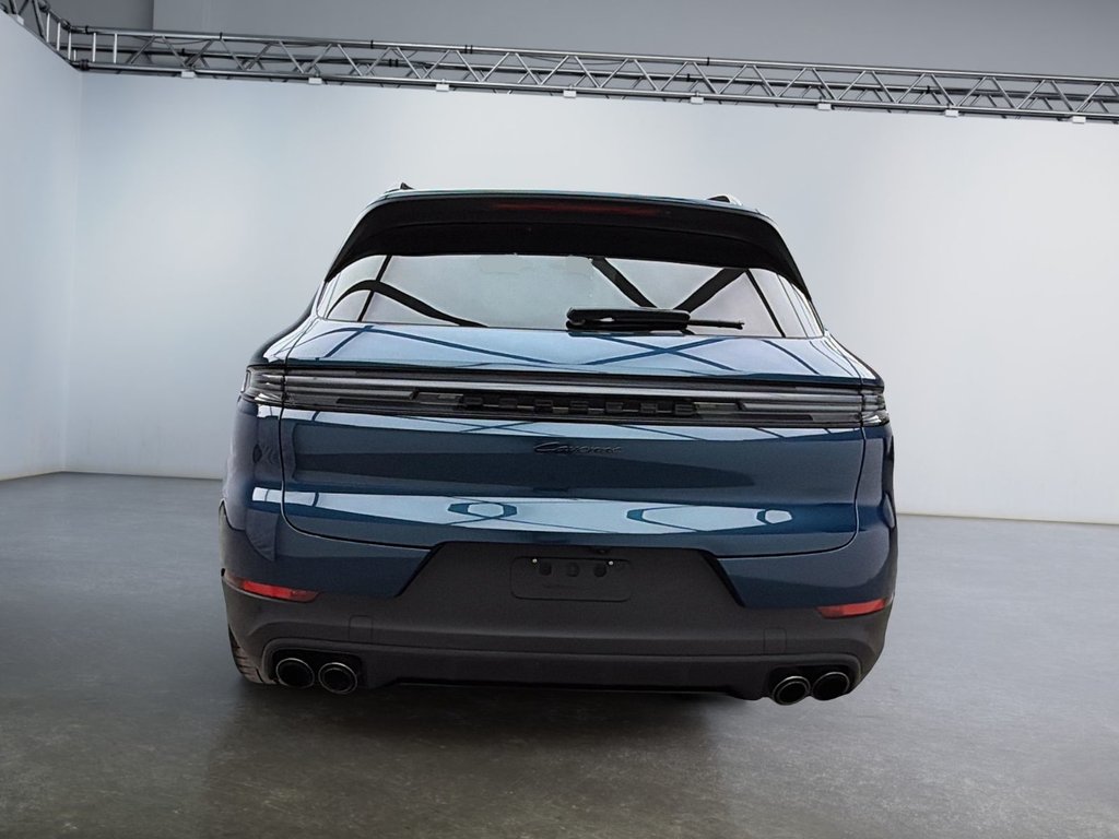 Porsche Cayenne AWD 2024 à Laval, Québec - 4 - w1024h768px