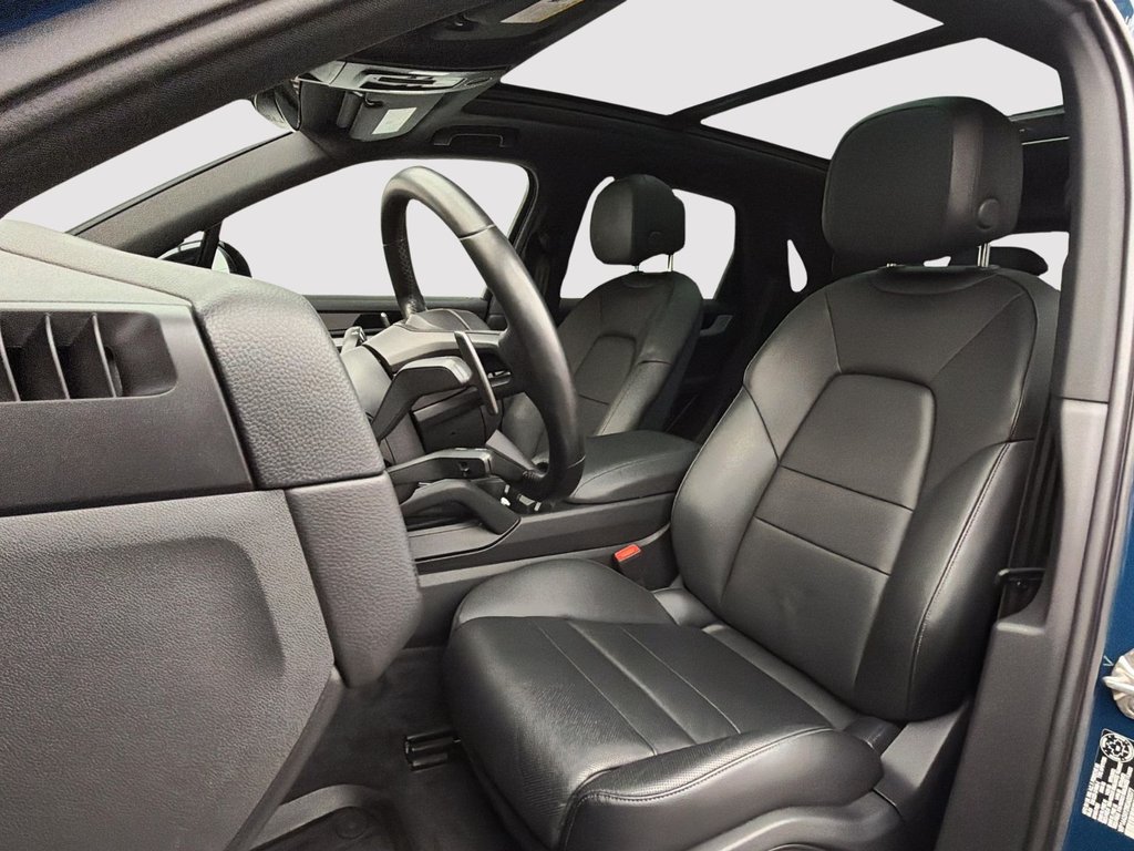 Porsche Cayenne AWD 2024 à Laval, Québec - 14 - w1024h768px