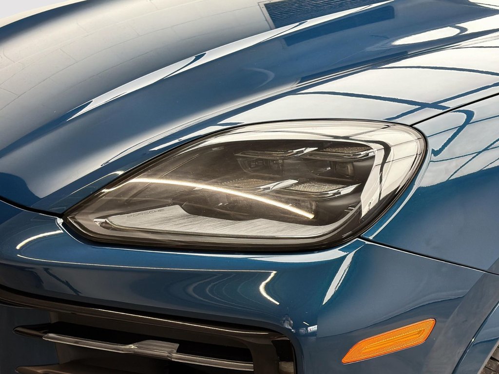 Porsche Cayenne AWD 2024 à Laval, Québec - 9 - w1024h768px