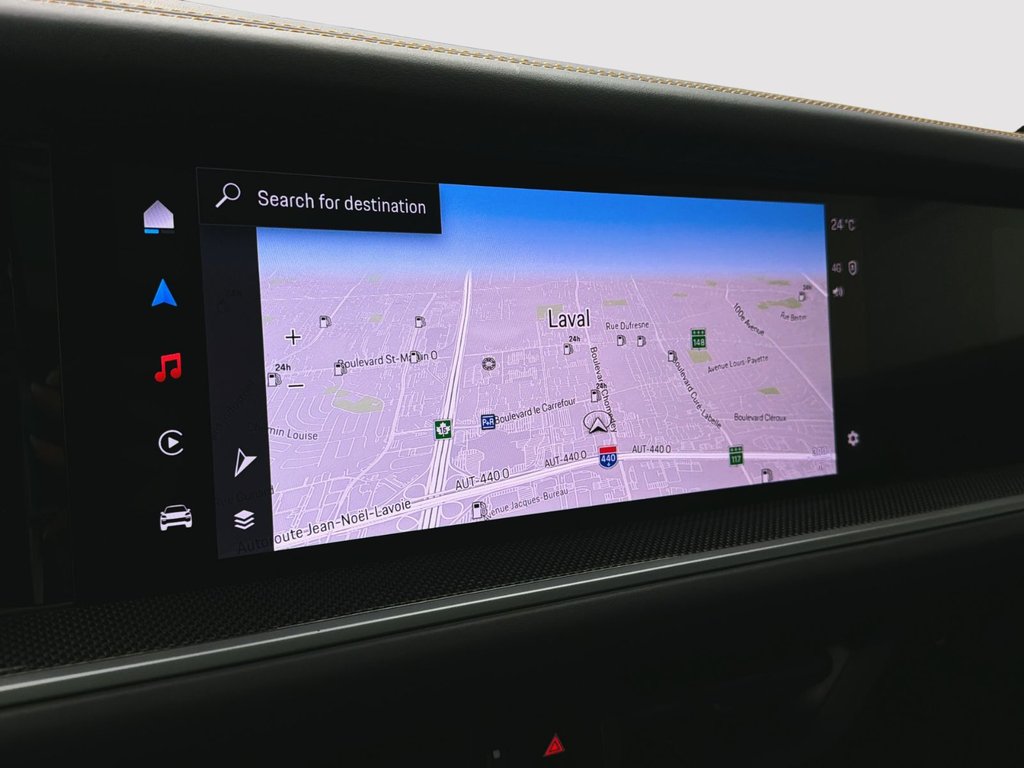 2024 Porsche Cayenne in Laval, Quebec - 21 - w1024h768px