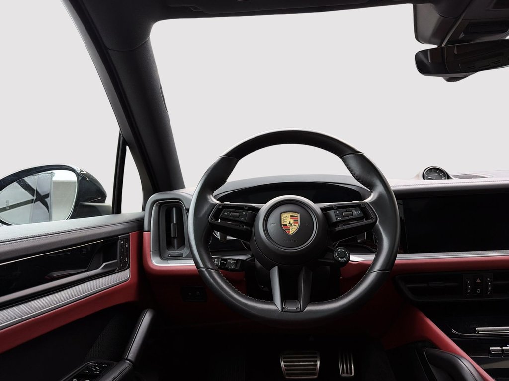 Porsche Cayenne  2024 à Laval, Québec - 14 - w1024h768px