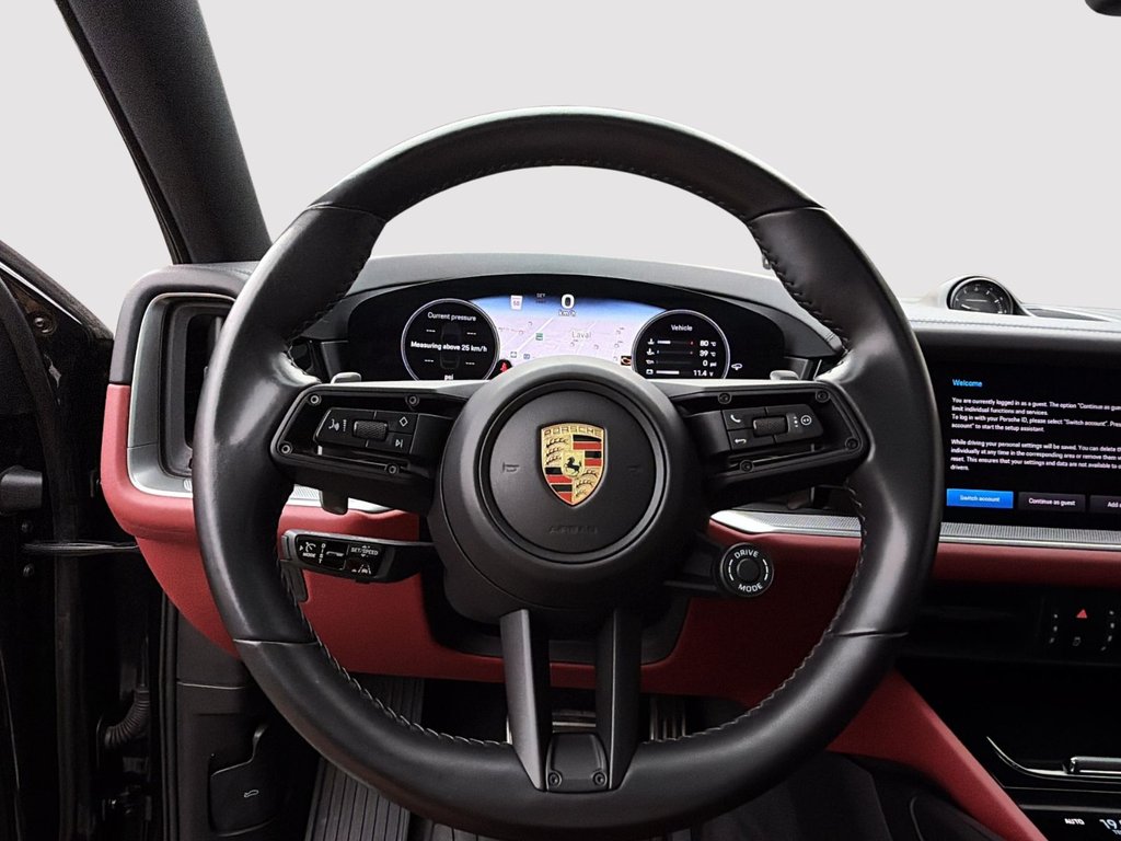 Porsche Cayenne  2024 à Laval, Québec - 15 - w1024h768px