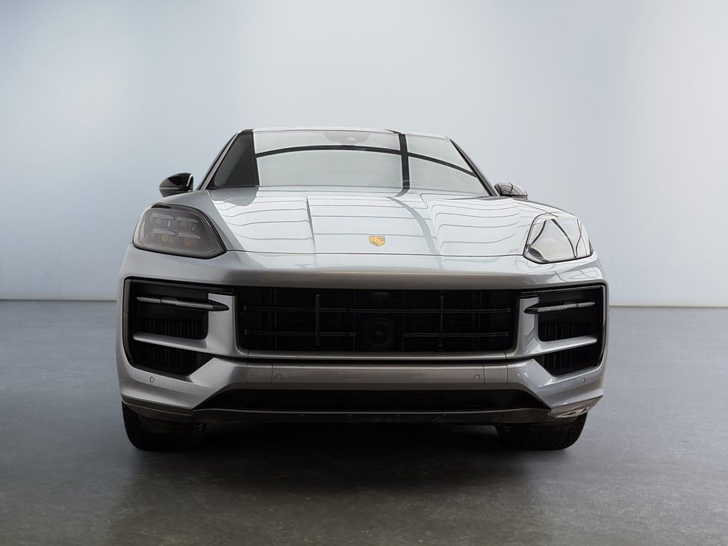 2024 Porsche Cayenne S in Laval, Quebec - 9 - w1024h768px