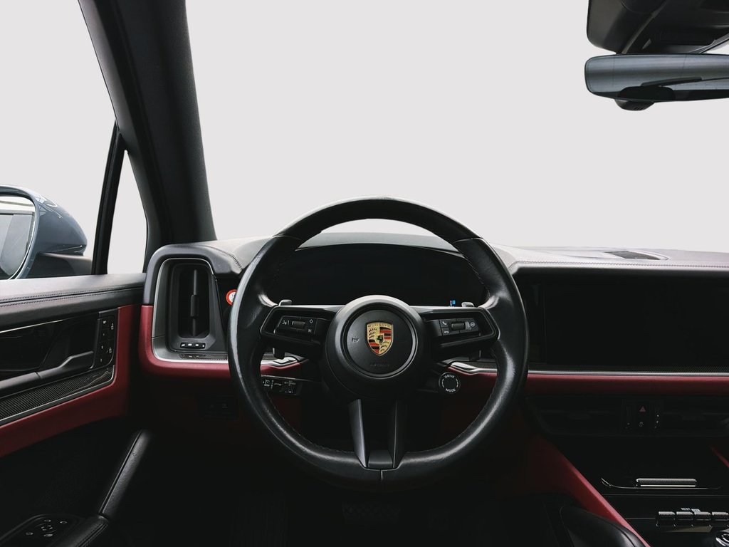 Porsche Cayenne  2024 à Laval, Québec - 14 - w1024h768px