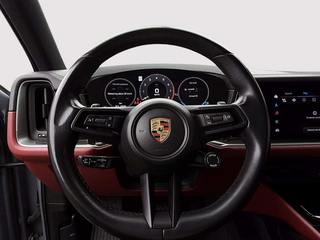 Porsche Cayenne  2024 à Laval, Québec - 15 - w1024h768px