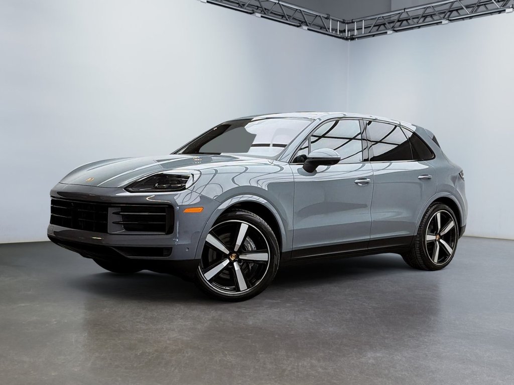 Porsche Cayenne  2024 à Laval, Québec - 1 - w1024h768px