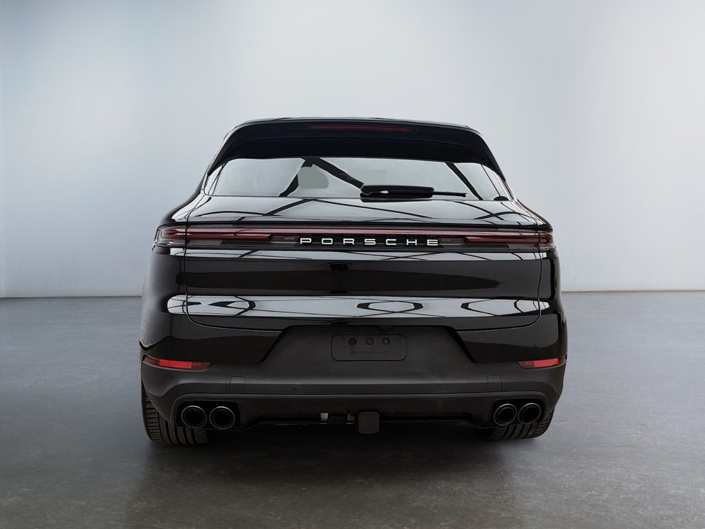 Porsche Cayenne E-Hybrid 2024 à Laval, Québec - 4 - w1024h768px