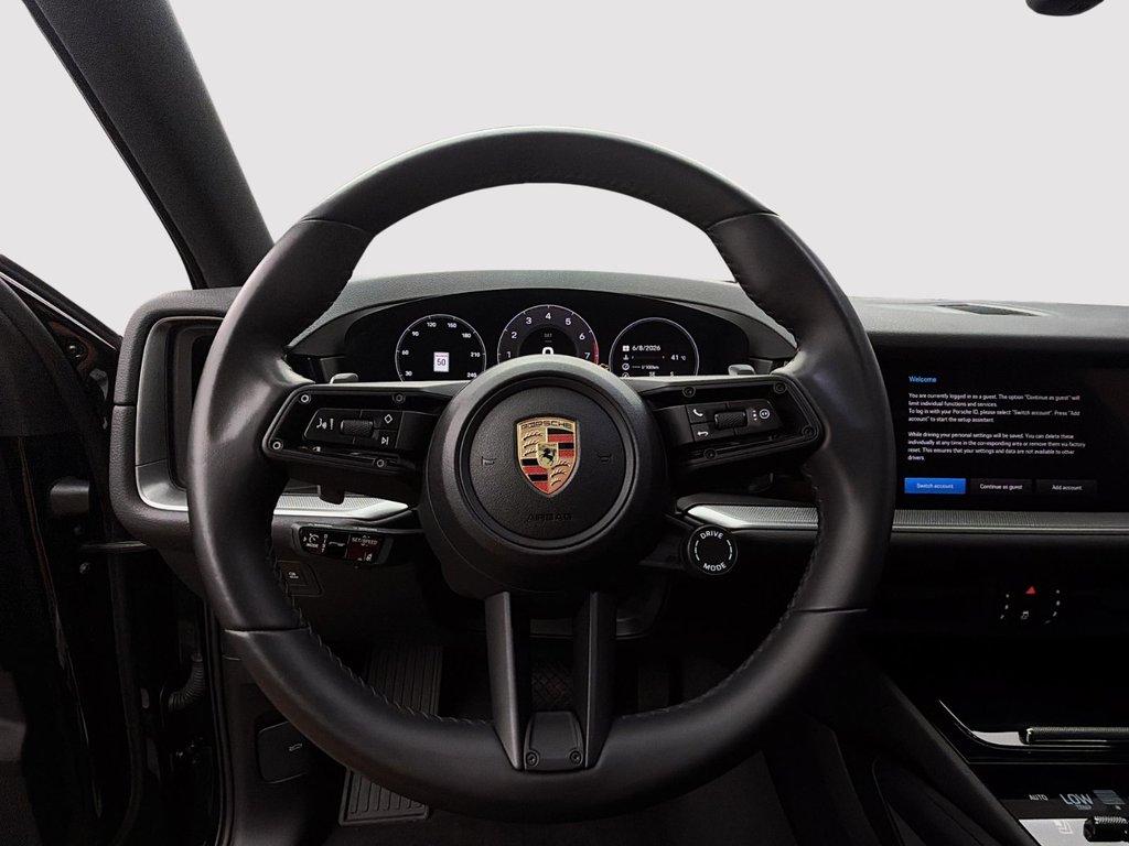2025 Porsche Cayenne in Laval, Quebec - 15 - w1024h768px