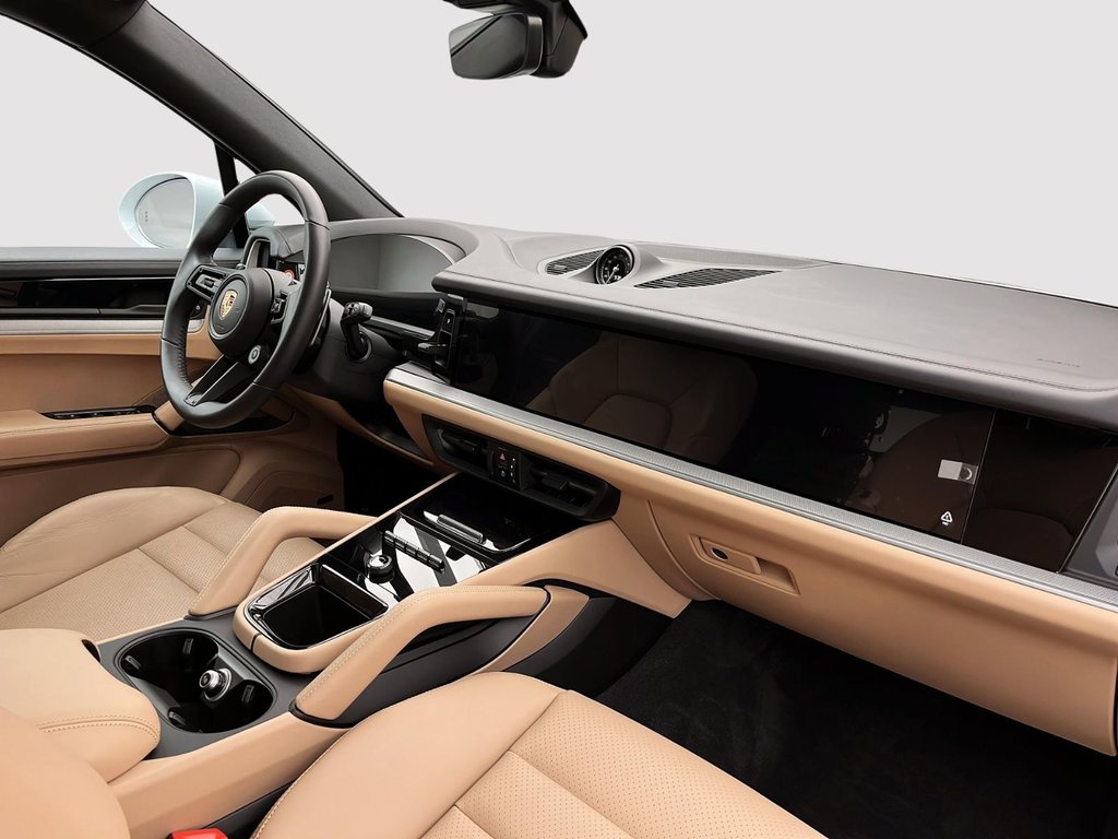 2025 Porsche Cayenne E-Hybrid in Laval, Quebec - 24 - w1024h768px