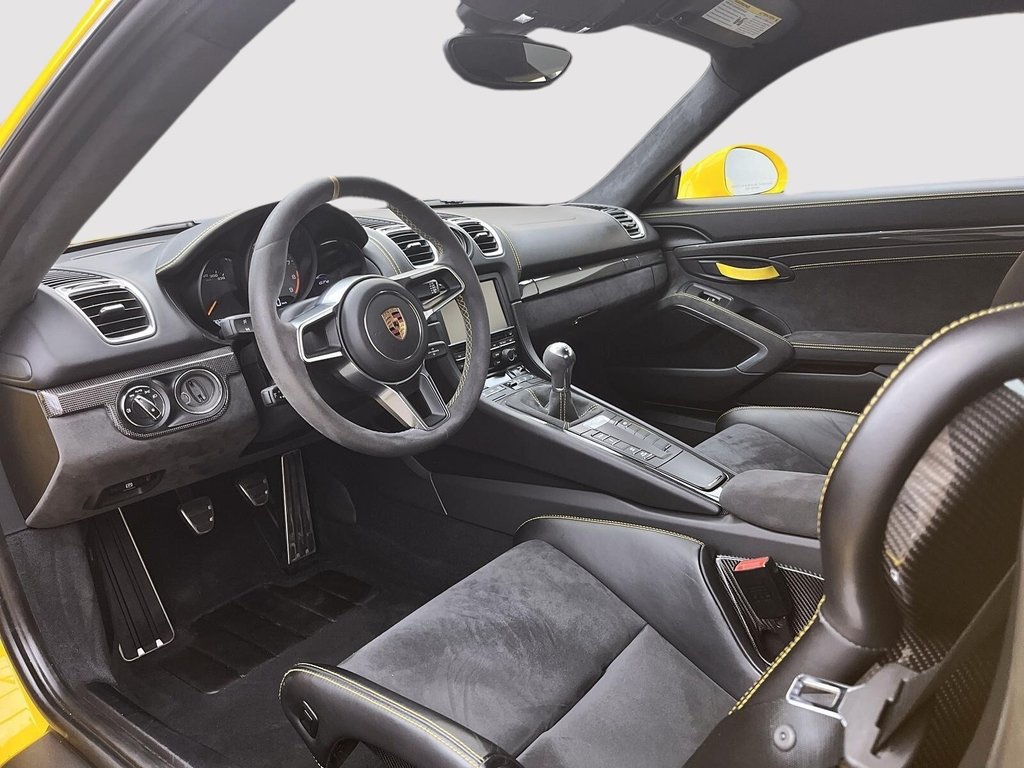 2016  Cayman GT4 MANUAL Sport Chrono Package in Laval, Quebec - 13 - w1024h768px