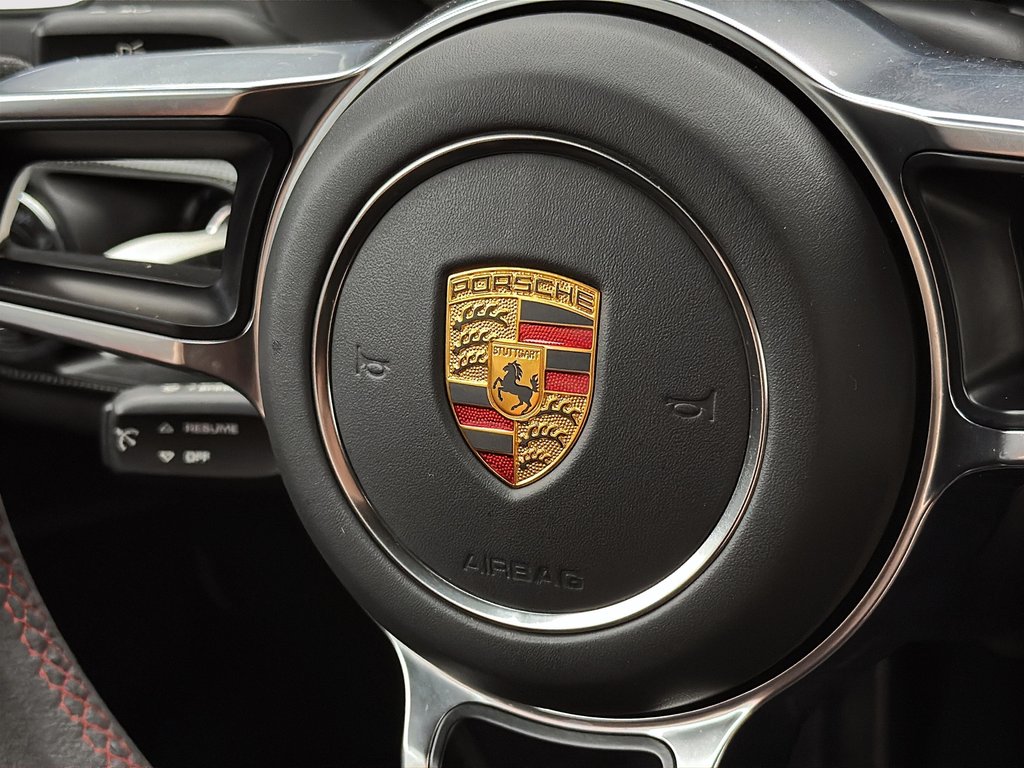 2016 Porsche Cayman GT4 manual Sport Chrono Pack in Laval, Quebec - 28 - w1024h768px