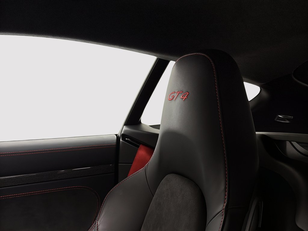 2016 Porsche Cayman GT4 manual Sport Chrono Pack in Laval, Quebec - 32 - w1024h768px