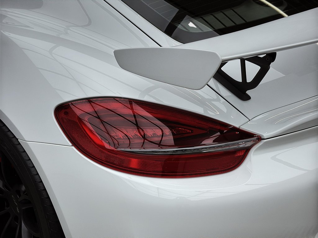 2016 Porsche Cayman GT4 manual Sport Chrono Pack in Laval, Quebec - 12 - w1024h768px