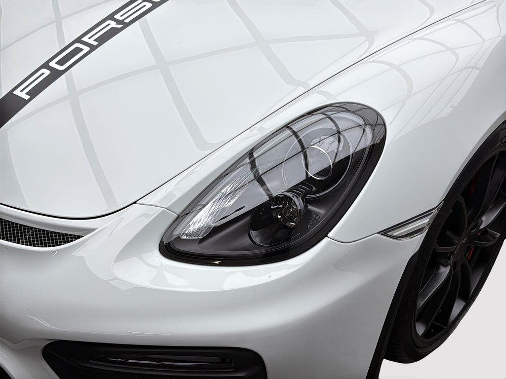 2016 Porsche Cayman GT4 manual Sport Chrono Pack in Laval, Quebec - 11 - w1024h768px