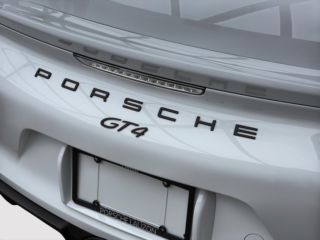 2016 Porsche Cayman GT4 manual Sport Chrono Pack in Laval, Quebec - 9 - w1024h768px
