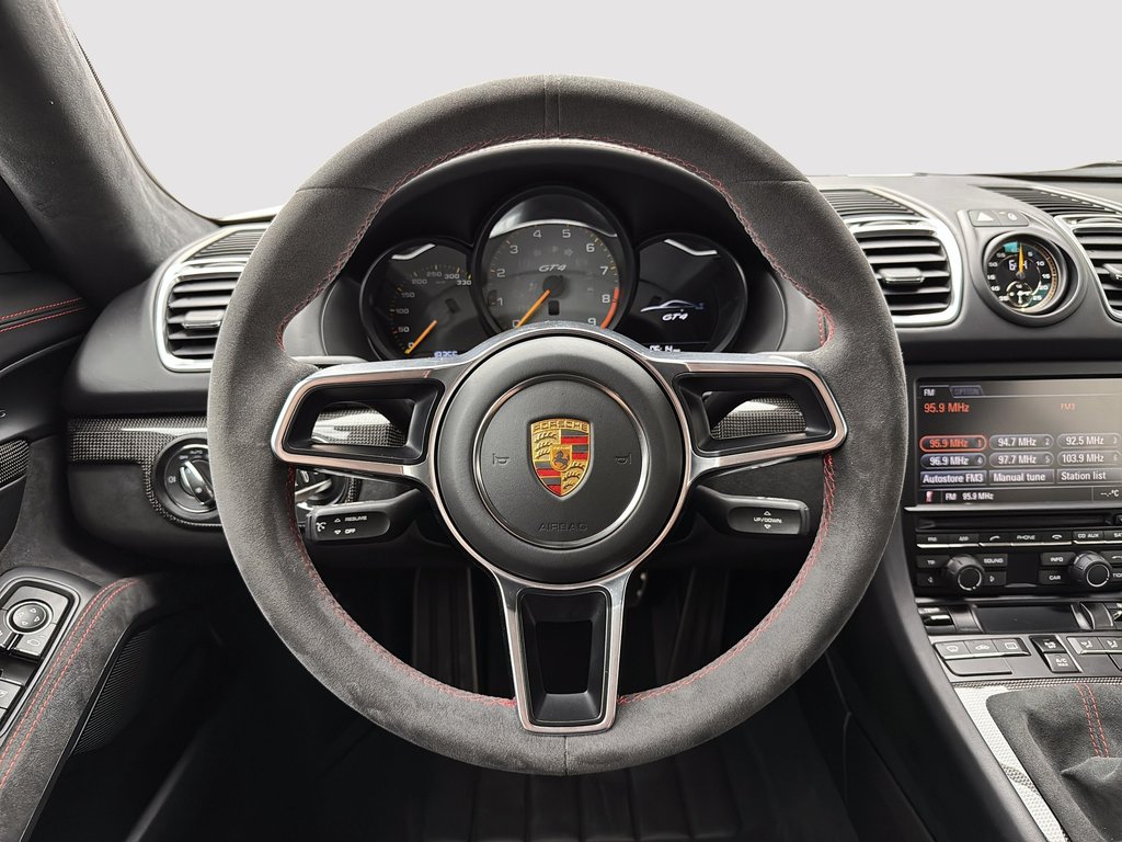 2016 Porsche Cayman GT4 manual Sport Chrono Pack in Laval, Quebec - 16 - w1024h768px