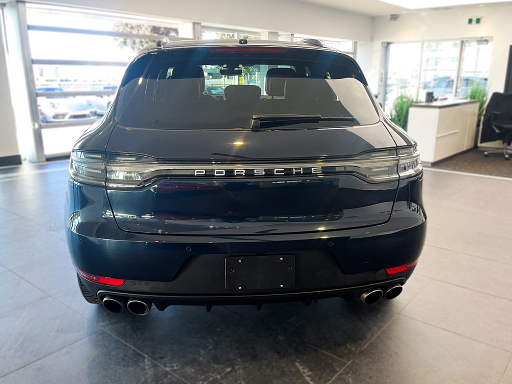 2020  Macan S Toit Panoramique in Laval, Quebec - 4 - w1024h768px