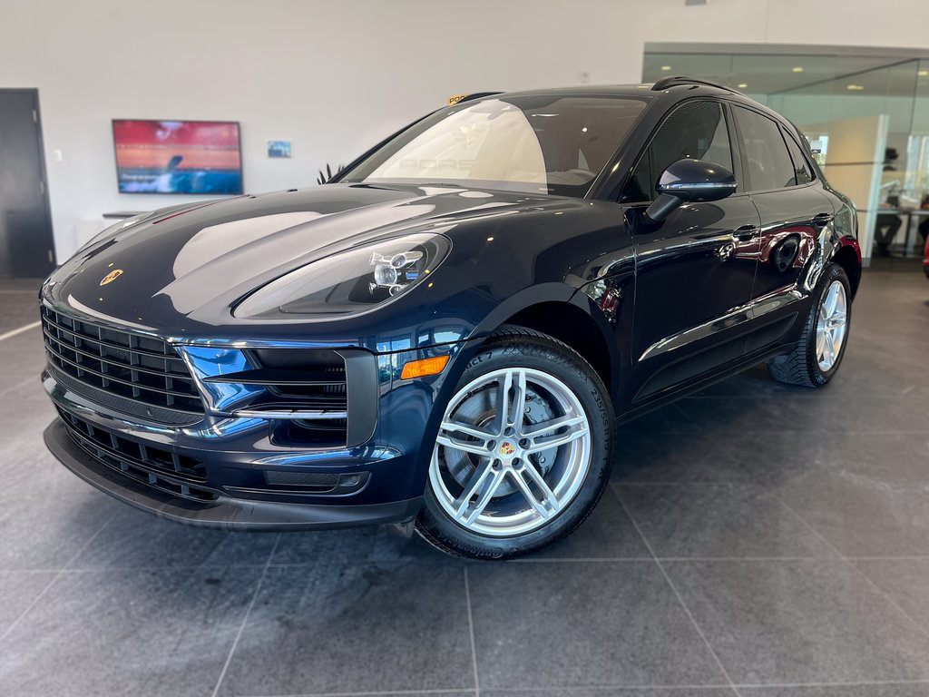 2020  Macan S Toit Panoramique in Laval, Quebec - 7 - w1024h768px