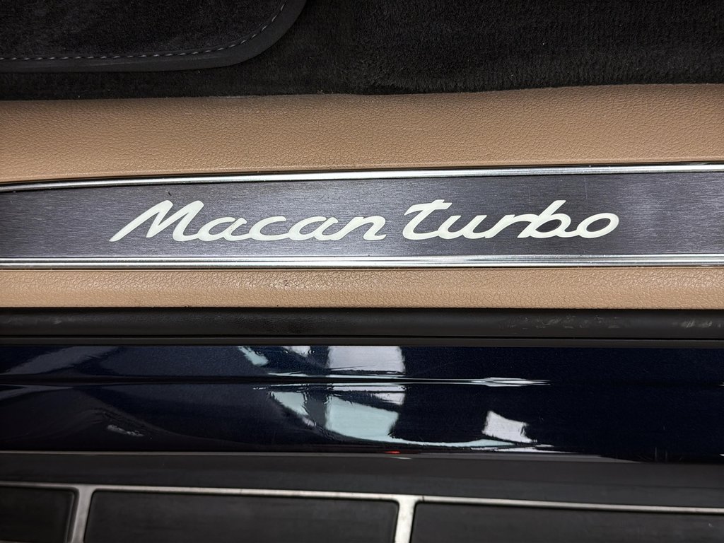 Porsche Macan Turbo Premium Package Plus 2020 à Laval, Québec - 31 - w1024h768px