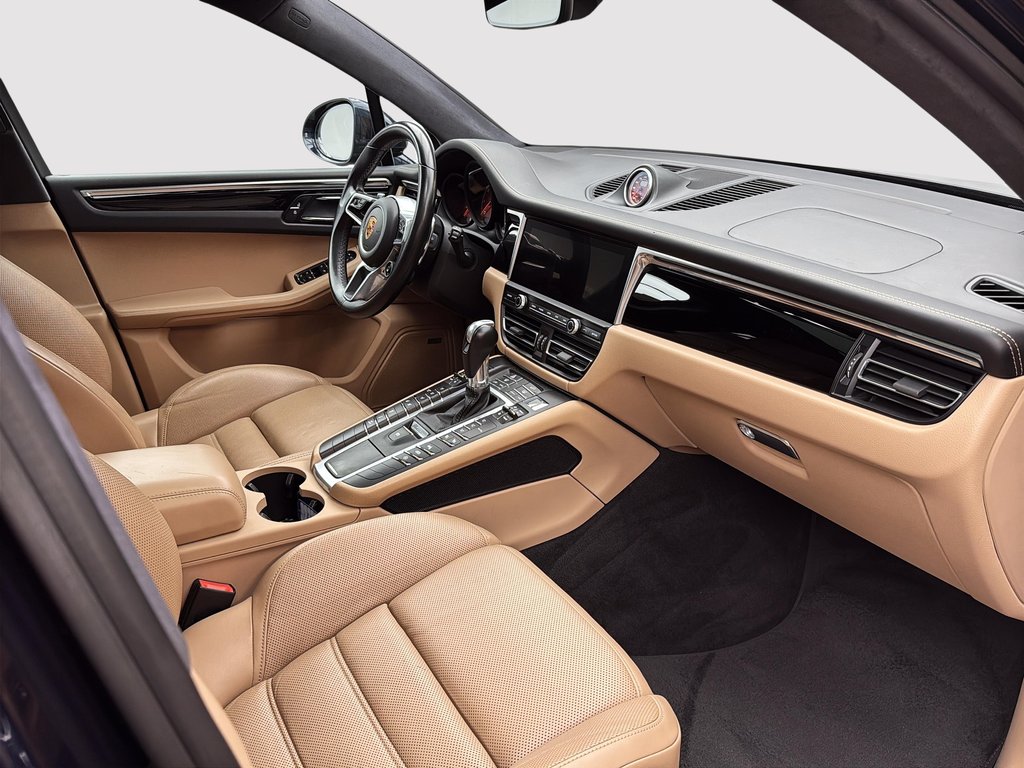 Porsche Macan Turbo Premium Package Plus 2020 à Laval, Québec - 27 - w1024h768px