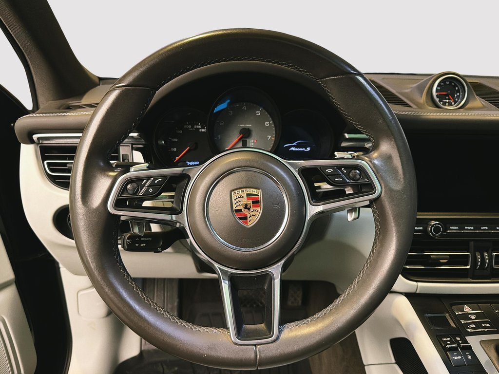Porsche Macan S V6 Premium Package Plus 2020 à Laval, Québec - 15 - w1024h768px