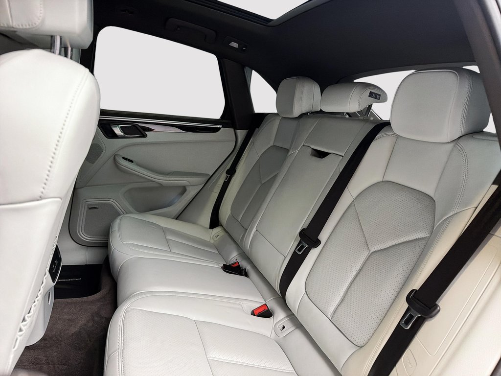 Porsche Macan S V6 Premium Package Plus 2020 à Laval, Québec - 27 - w1024h768px