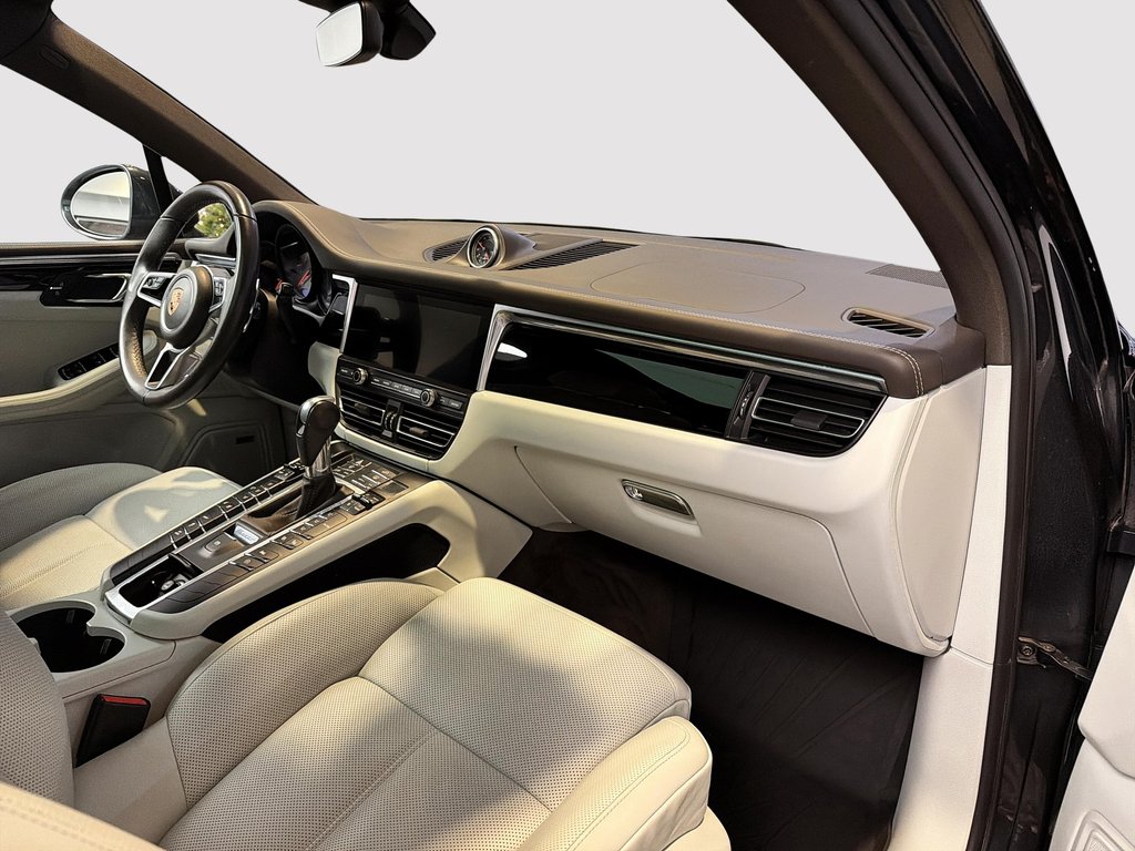 Porsche Macan S V6 Premium Package Plus 2020 à Laval, Québec - 24 - w1024h768px
